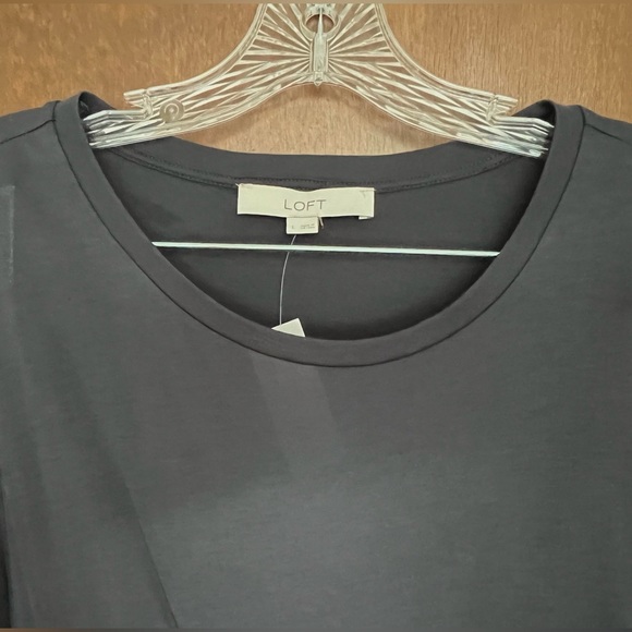 LOFT Knotted Tee, NWT, Large - Picture 2 of 10